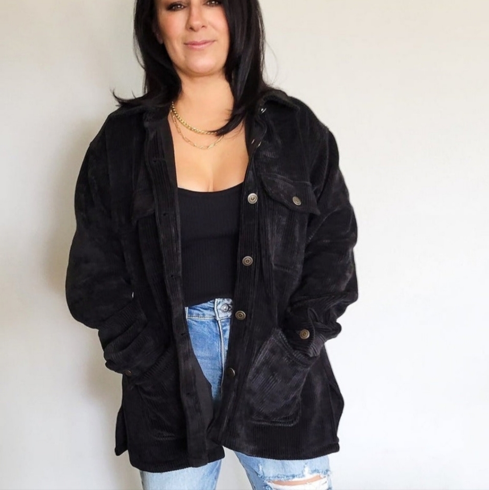 OVERSIZED COMFORTABLE PATCH POCKET CORDUROY SHACKET-BLACK